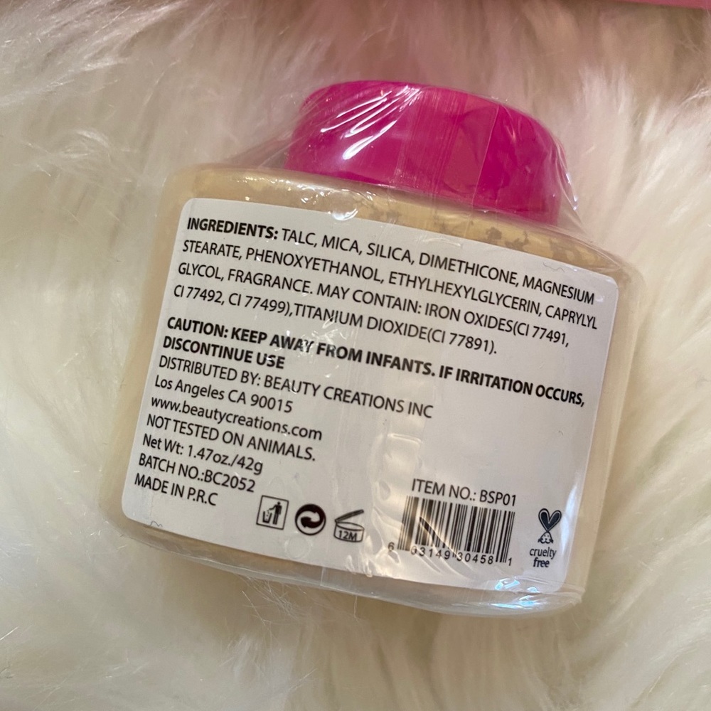 Beauty Creations Max bundle - Picture 9 of 10